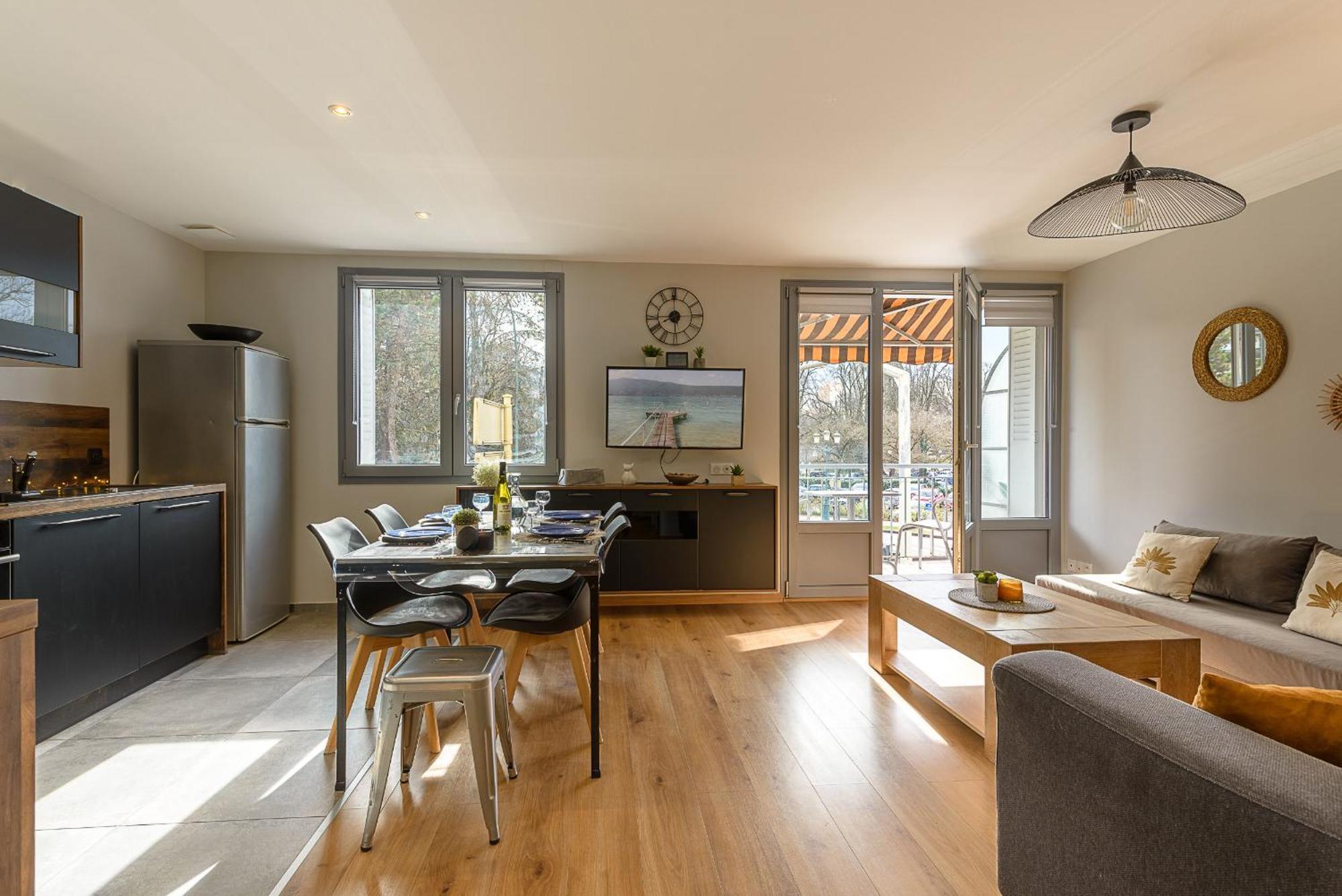 Apartment Aux Portes De L'imperial Palace, Lla Selections By Location Annecy